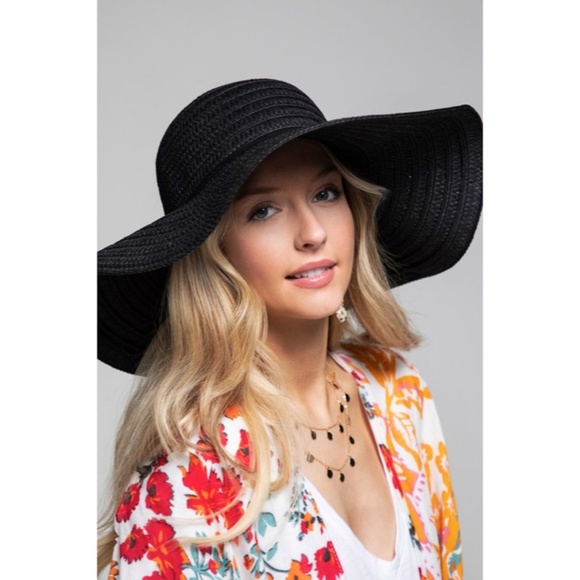SOLD OUT Black Wide Brim Sun Beach Vacation Woven Floppy Hat - Picture 2 of 5
